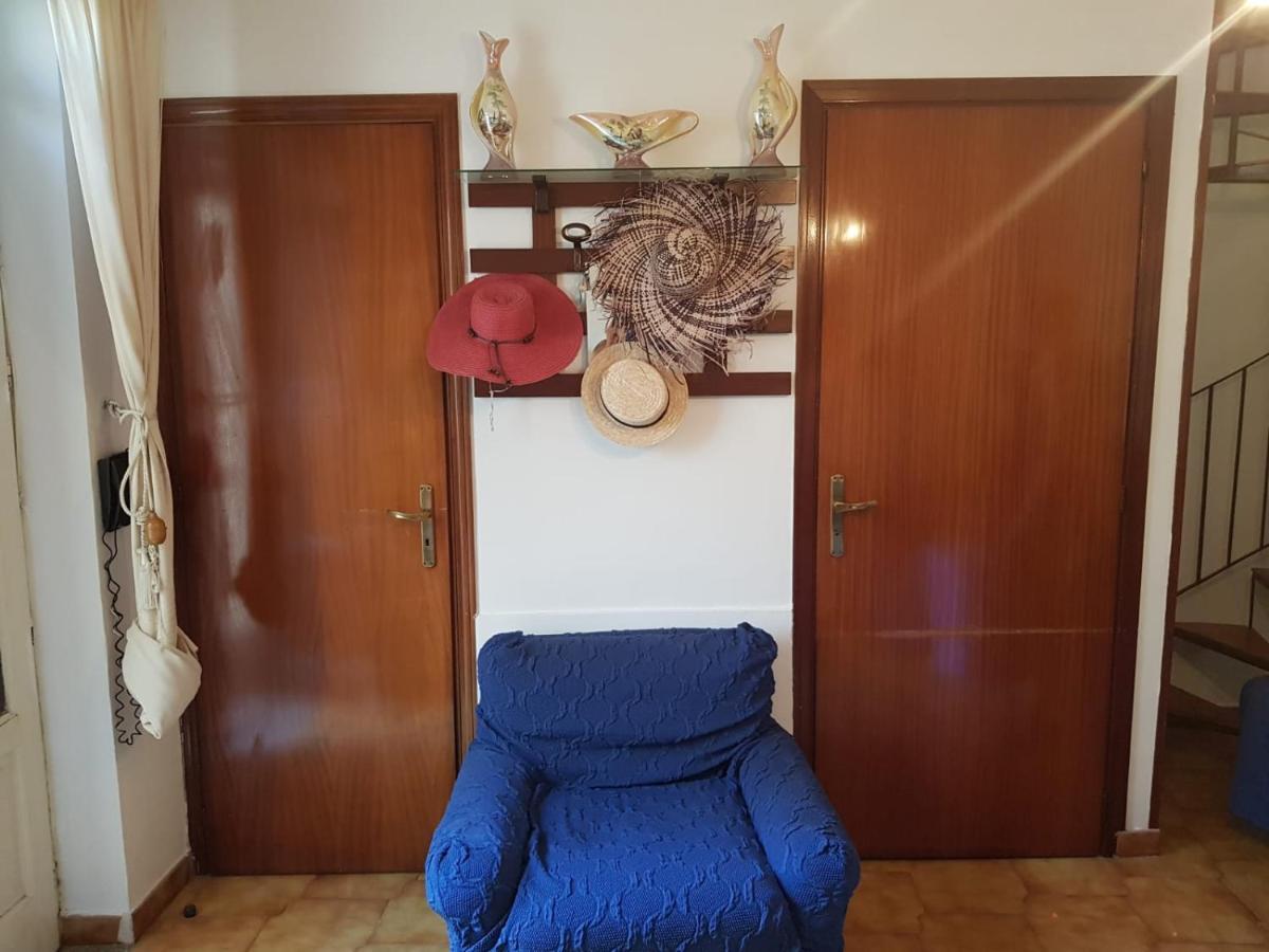 Apartamento Casa Tranquilla E Luminosa Con Terrazzo A Due Passi Dal Mare Brolo Exterior foto
